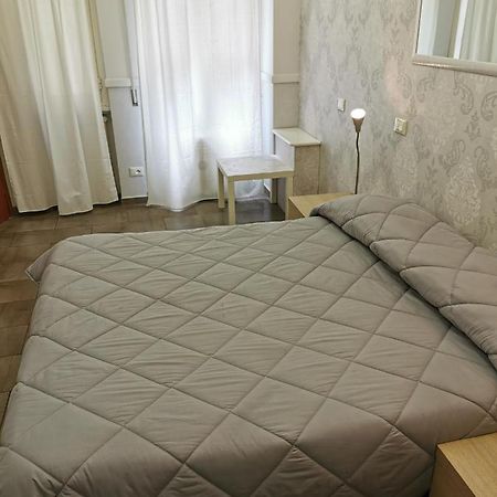 Bed And Breakfast Piramide Рим Екстериор снимка